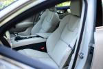 Volvo S60 T4 Momentum 2019 года (JP)